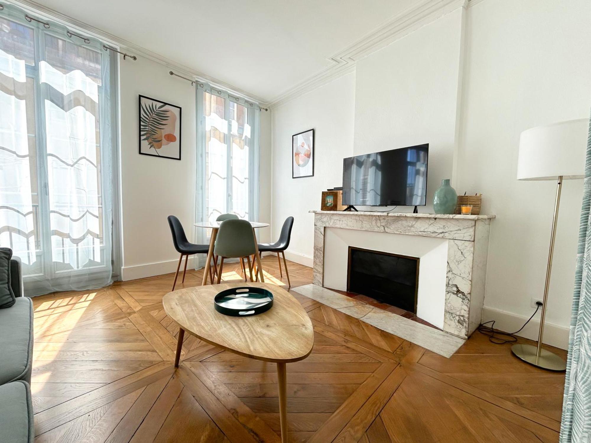 Maria - Centre Historique - Parking Prive Apartment Auch Luaran gambar
